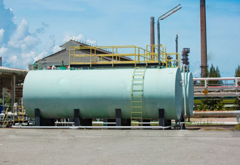 Fixed roof storage tanks